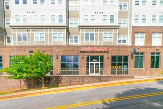 165 E Dougherty St, Athens, GA à louer Photo de l’immeuble– Image 1 sur 13