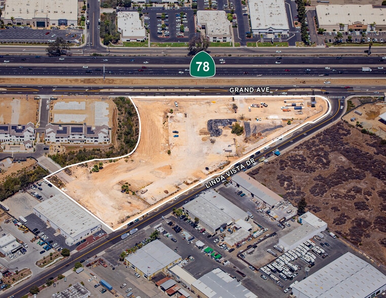 Linda Vista Drive & Grand Avenue, San Marcos, CA à vendre - Aérien – Image 2 sur 4