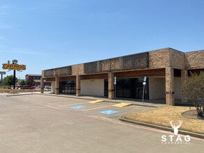 3801 N Interstate 35, Denton, TX à louer Photo intérieure– Image 2 sur 21