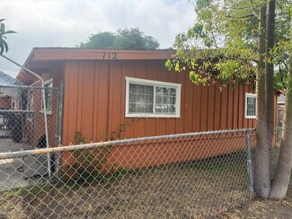Plus de détails pour 712 N Wilmington Blvd, Wilmington, CA - Logement à vendre