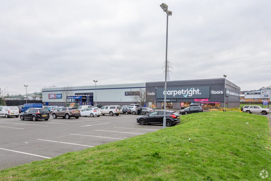 1-5 Whitworth Way, Wellingborough à louer - Photo de l’immeuble – Image 2 sur 4