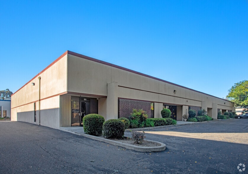134-148 Martinvale Ln, San Jose, CA à louer - Photo principale – Image 1 sur 4