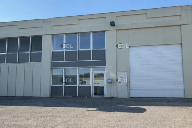 Plus de détails pour Industriel/Logistique à louer