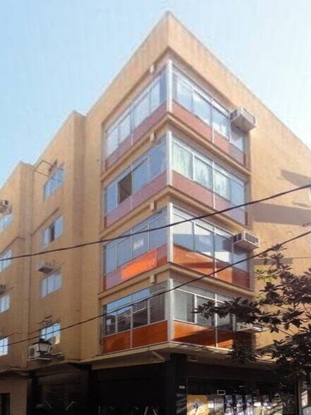 Bureau dans Sabadell, Barcelona à louer - Photo de l’immeuble – Image 1 sur 1