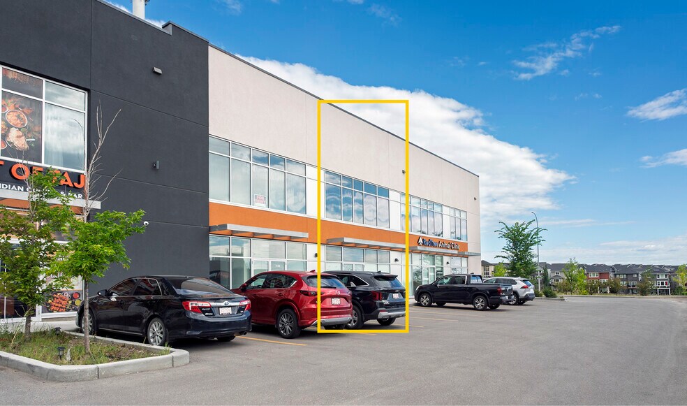 270 Nolanridge Cres, Calgary, AB à vendre - Photo de l’immeuble – Image 1 sur 5