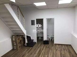 Plus de détails pour Local commercial à louer