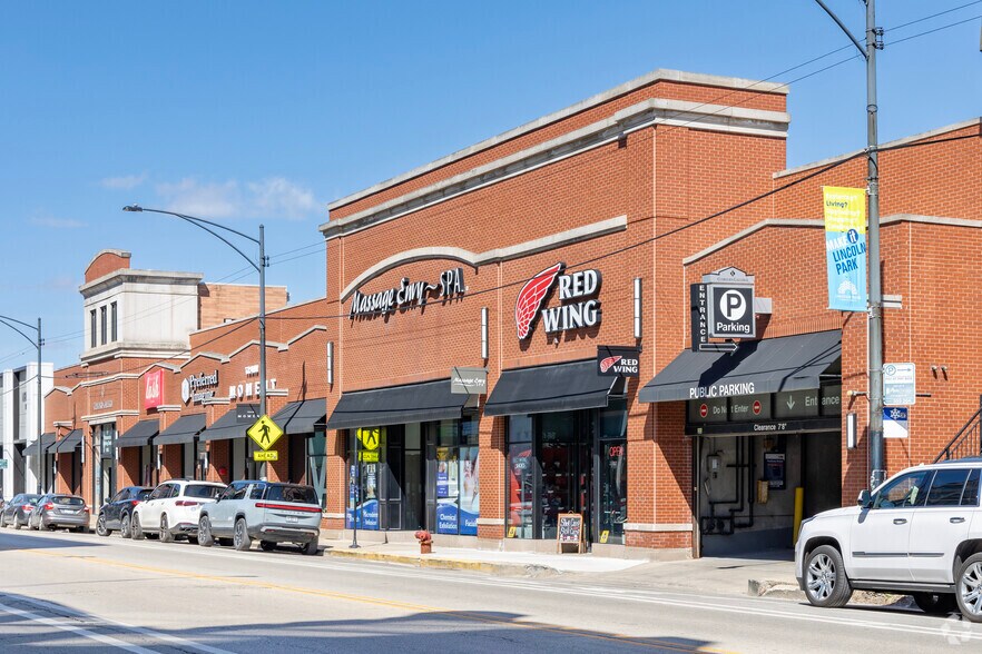 1841-1845 N Clybourn Ave, Chicago, IL à louer - Photo de l’immeuble – Image 2 sur 5