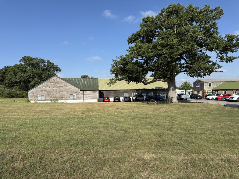 Henfield Rd, Hurstpierpoint à louer - Photo de l’immeuble – Image 2 sur 6