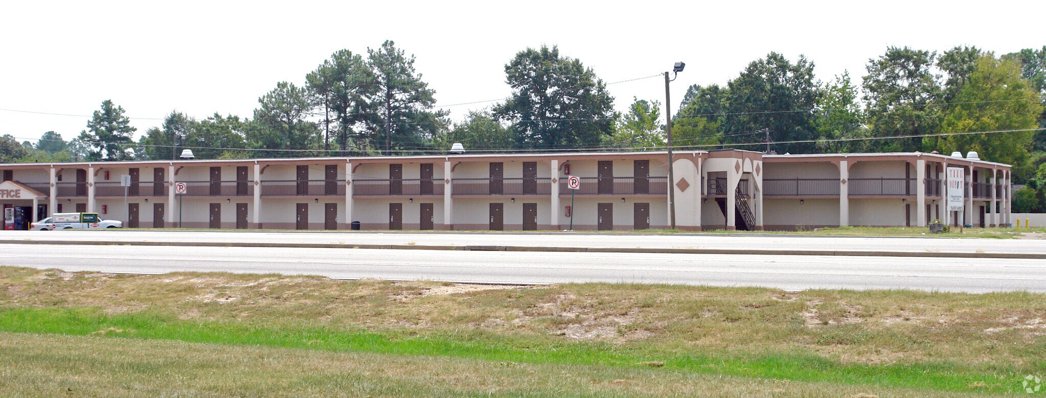 1616 Gordon Hwy, Augusta, GA à vendre Photo principale– Image 1 sur 3