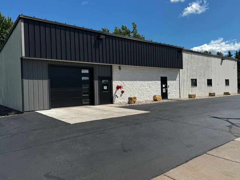 606 S Division St, Colby, WI à vendre Photo de l’immeuble– Image 1 sur 15