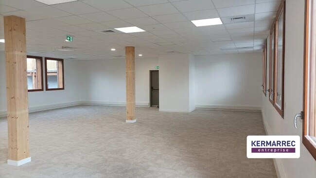 Plus de détails pour Bureau à louer