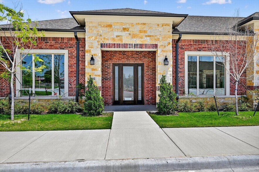 7950 Preston Rd, Frisco, TX à louer - Photo de l’immeuble – Image 3 sur 13