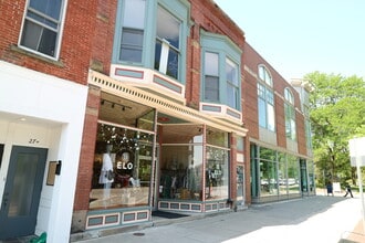 29 W College St, Oberlin, OH à louer Photo de l’immeuble– Image 1 sur 3