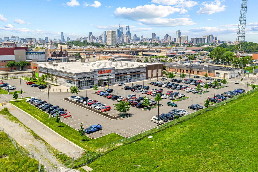 1401 S Columbus Blvd, Philadelphia, PA à vendre - Photo de l’immeuble – Image 3 sur 9