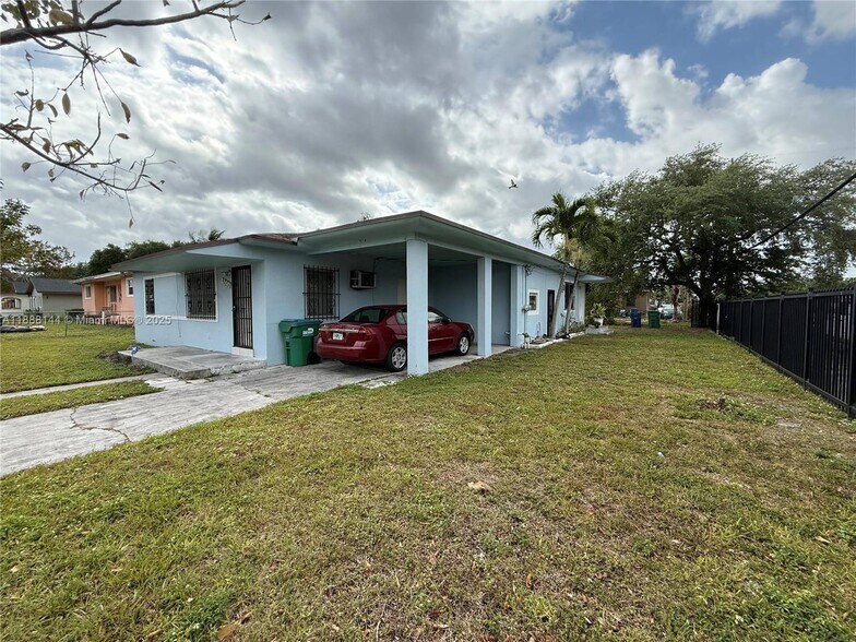 1090 NW 112th St, Miami, FL à vendre - Photo de l’immeuble – Image 3 sur 11