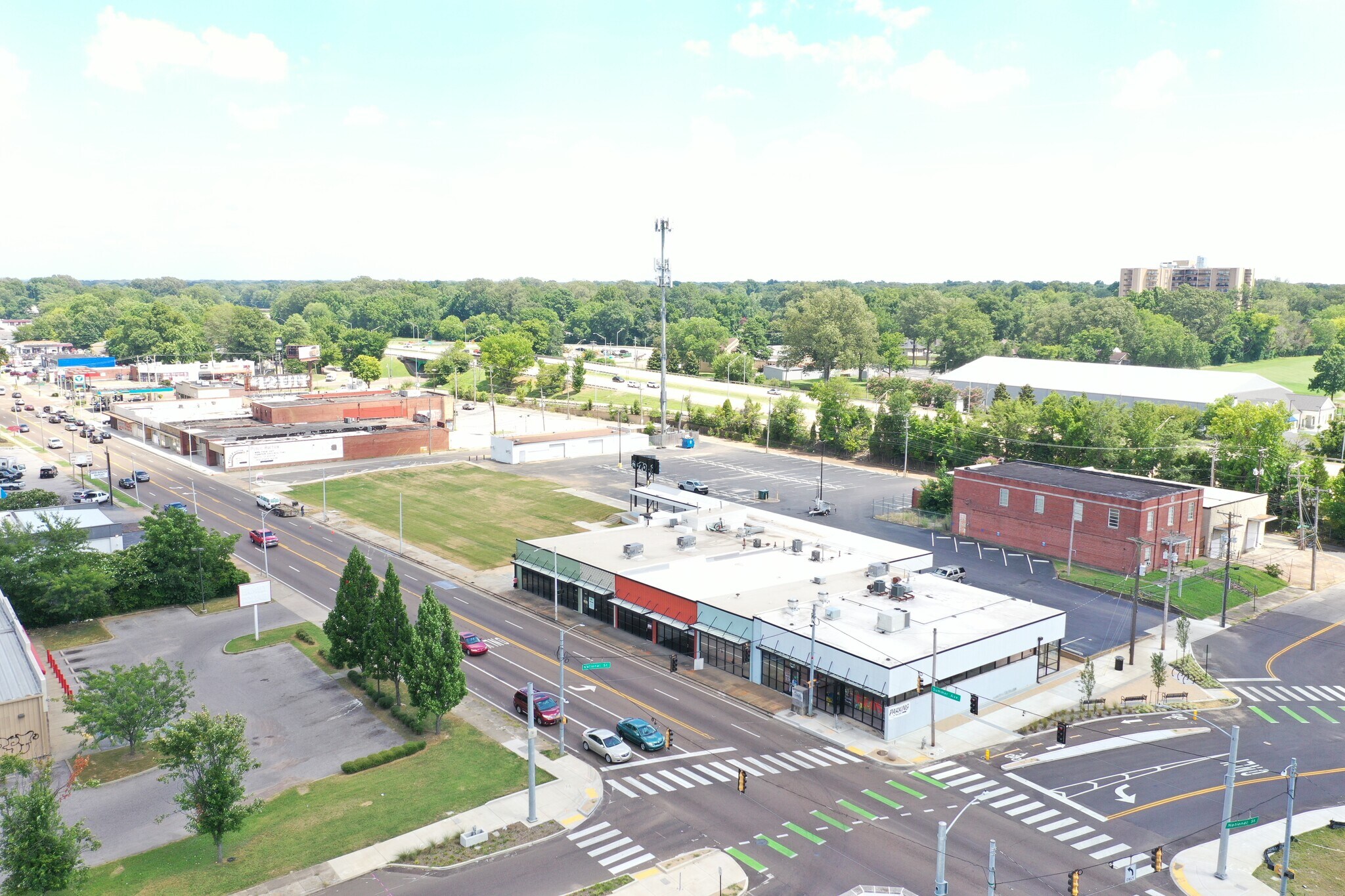 3393-3437 Summer Ave, Memphis, TN à vendre Photo de l’immeuble– Image 1 sur 12