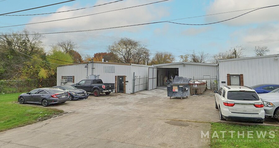 108 Austin St, Garland, TX à louer - Photo de l’immeuble – Image 1 sur 3