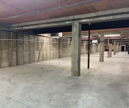 1912 NE Broadway St, Minneapolis, MN à louer Photo intérieure– Image 1 sur 1