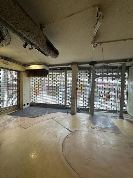 94 Avenue Edouard Vaillant, Boulogne-Billancourt à louer - Photo de l’immeuble – Image 2 sur 12