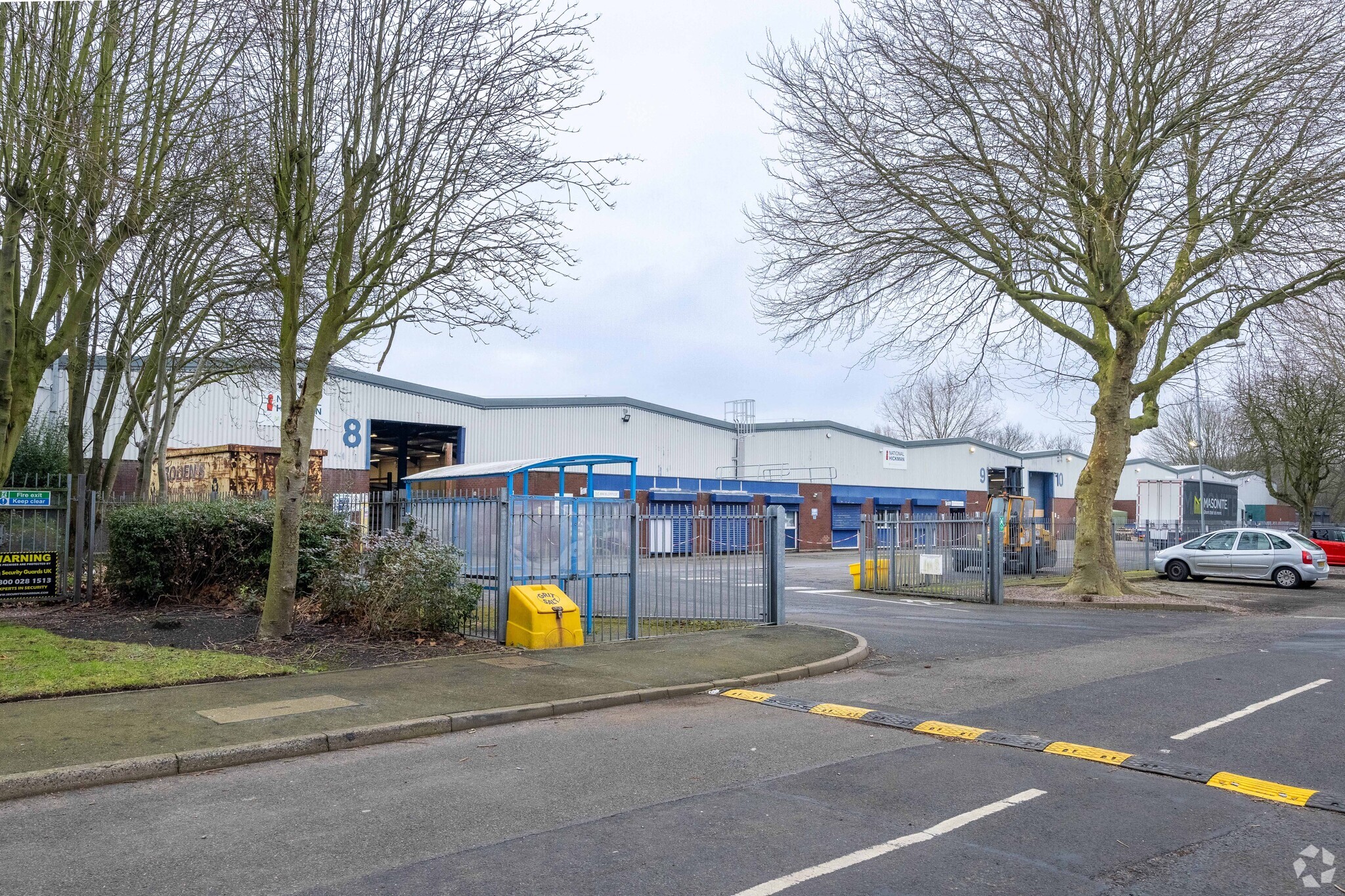 Units 8-12 Parkside Industrial Estate, Wolverhampton à louer Photo de l’immeuble– Image 1 sur 1