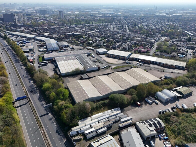 Lynwell Rd, Manchester à louer - Photo de l’immeuble – Image 2 sur 4