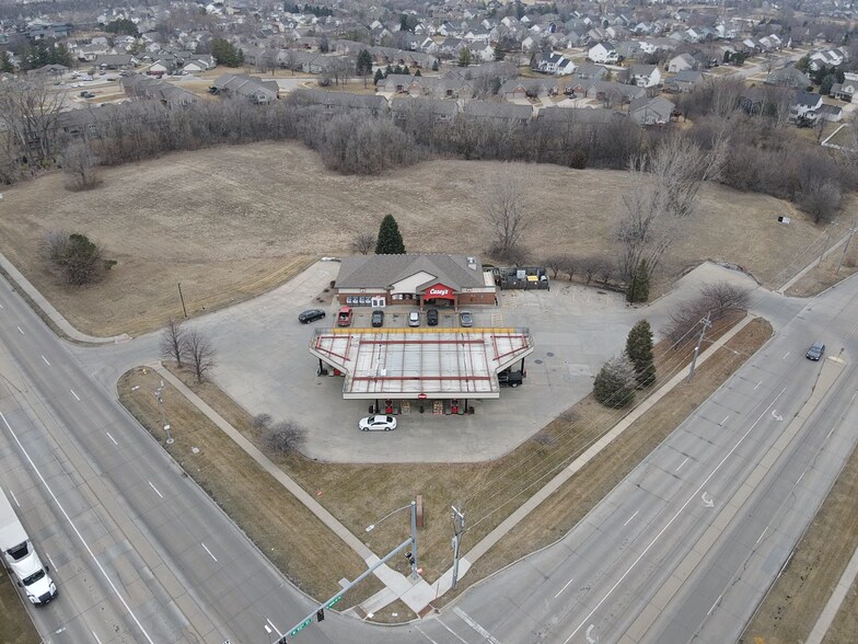 University Ave & Boone Dr, Waukee, IA à vendre - Photo de l’immeuble – Image 2 sur 7