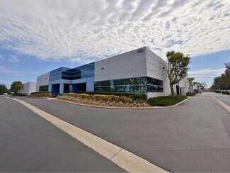 Plus de détails pour 291 Bonnie Ln, Corona, CA - Industriel/Logistique à louer