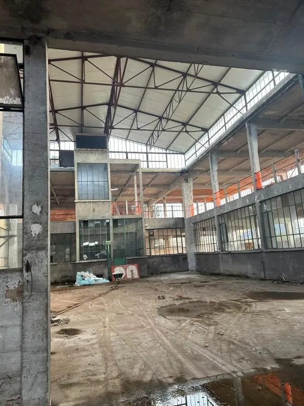 Plus de détails pour Local d'activités à louer