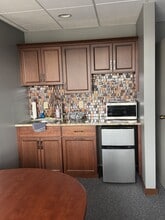 10535 N Port Washington Rd, Mequon, WI à louer Photo de l’immeuble– Image 1 sur 7