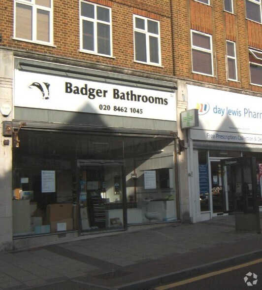 1-9 Station Appr, Hayes à louer - Photo de l’immeuble – Image 2 sur 2