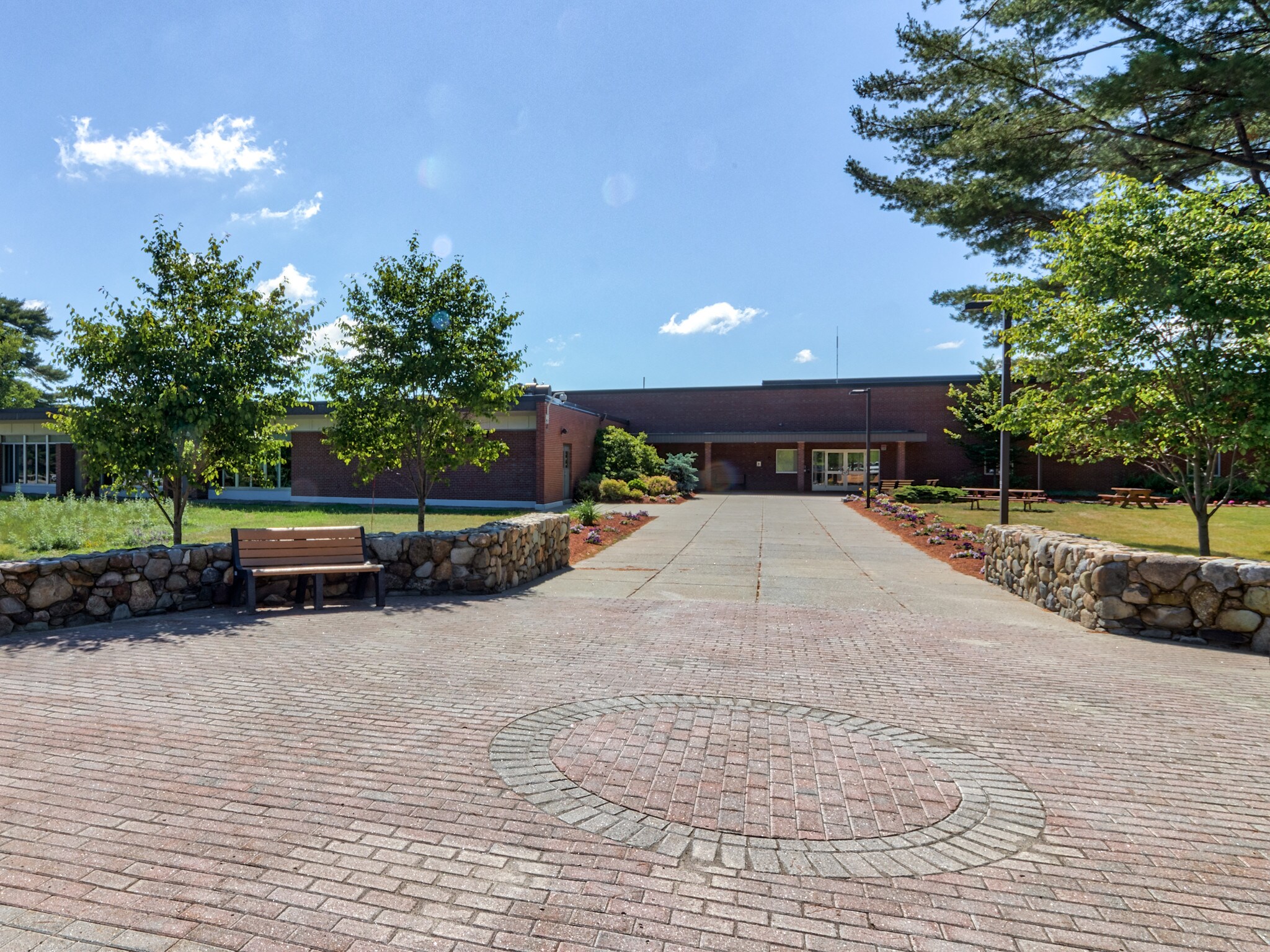 1775 N Lisbon St, Lewiston, ME à louer Autre– Image 1 sur 13