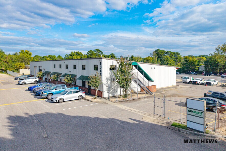 1043 Robeson St, Fayetteville, NC à vendre - Photo de l’immeuble – Image 2 sur 3