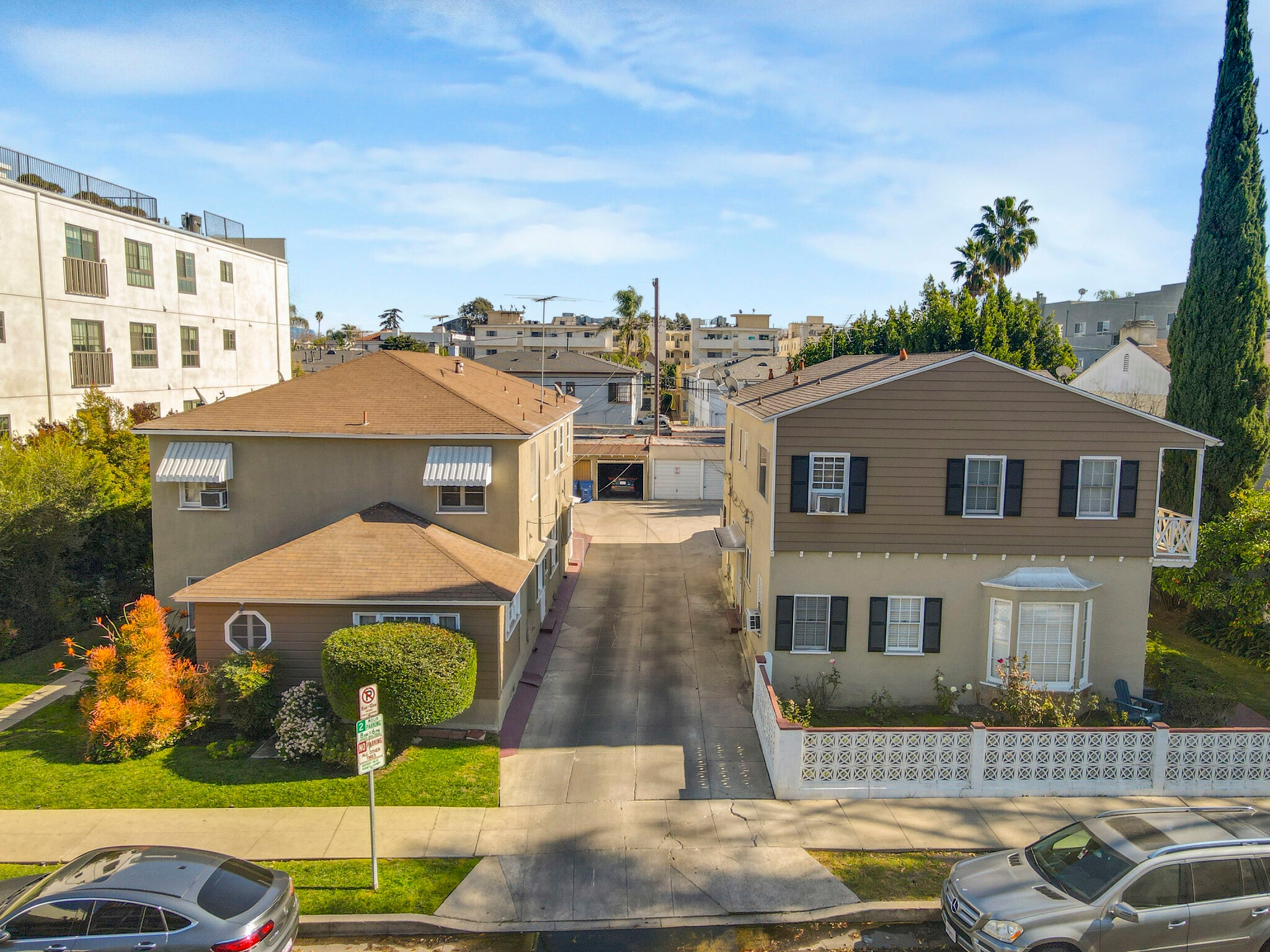 110-116 S Kings Rd, Los Angeles, CA à vendre Photo principale– Image 1 sur 26