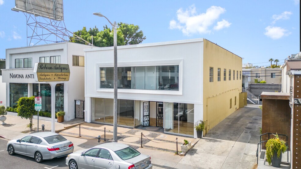 853-857 N La Cienega Blvd, West Hollywood, CA à louer - Photo de l’immeuble – Image 2 sur 26