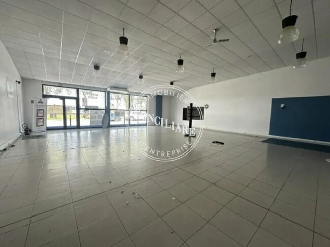 Plus de détails pour 4 Bis Rue Le Corbusier, Balma - Local commercial à louer