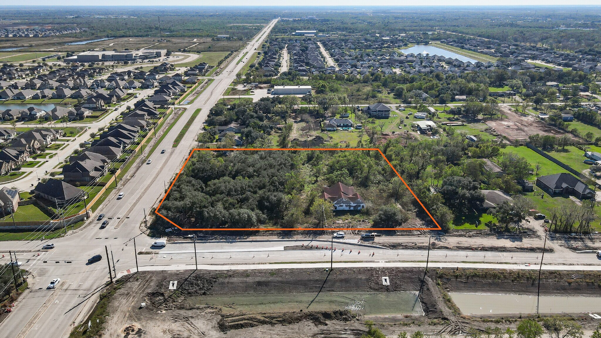 2526 County Road 58, Rosharon, TX à vendre Photo de l’immeuble– Image 1 sur 6
