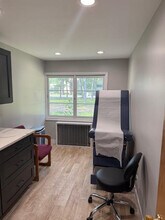 69 County Road 516, Old Bridge, NJ à louer Photo intérieure– Image 2 sur 7