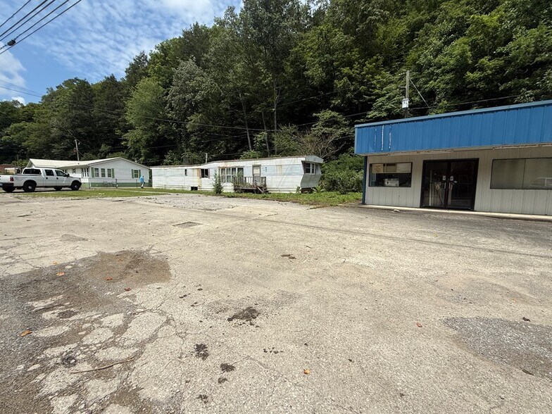 6451 Old KY Highway 80, Avawam, KY à vendre - Photo de l’immeuble – Image 2 sur 3