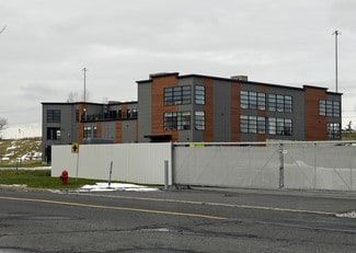 Plus de détails pour 2141 Rue Nobel, Ste-Julie, QC - Bureau à vendre