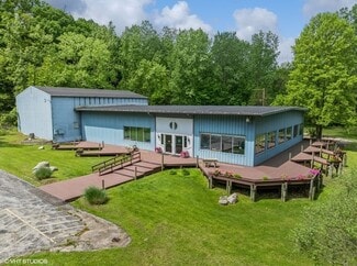 Plus de détails pour 15437 N Red Bud Trl, Buchanan, MI - Local commercial à vendre