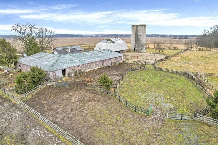 12406 Beecher Gamble Rd, Marysville, OH à vendre - Photo de l’immeuble – Image 2 sur 9