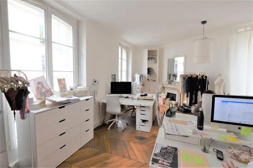 Bureau dans Paris à louer - Photo de l’immeuble – Image 1 sur 7