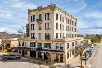 Plus de détails pour 217 S River St, Seguin, TX - Local commercial à louer