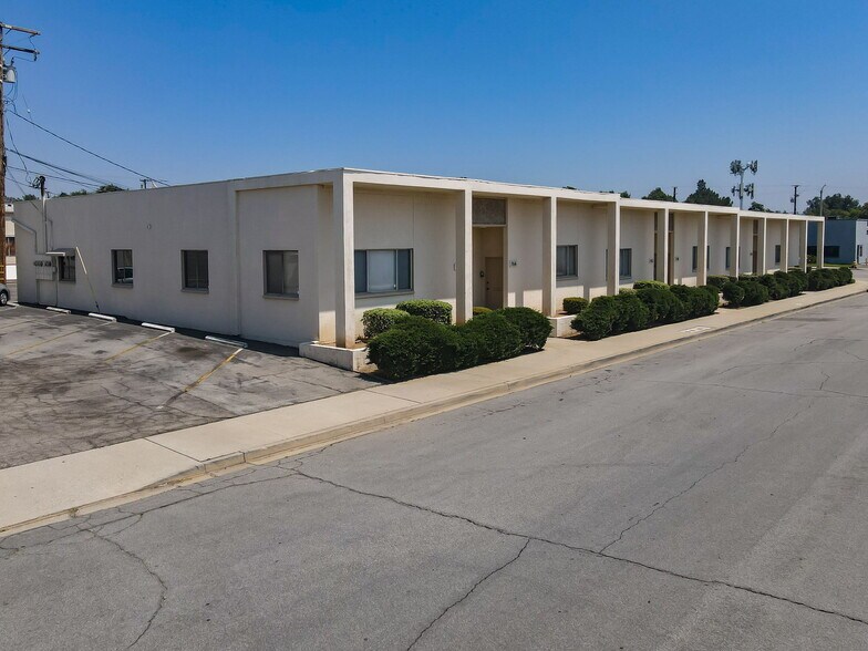 828 Dodsworth Ave, Covina, CA à louer - Photo de l’immeuble – Image 1 sur 3