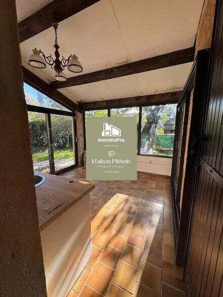 Local commercial dans Gémenos à louer - Photo intérieure – Image 3 sur 4