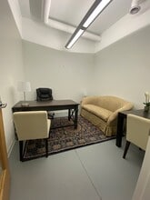 100 Avon St, Charlottesville, VA à louer Photo intérieure– Image 2 sur 5