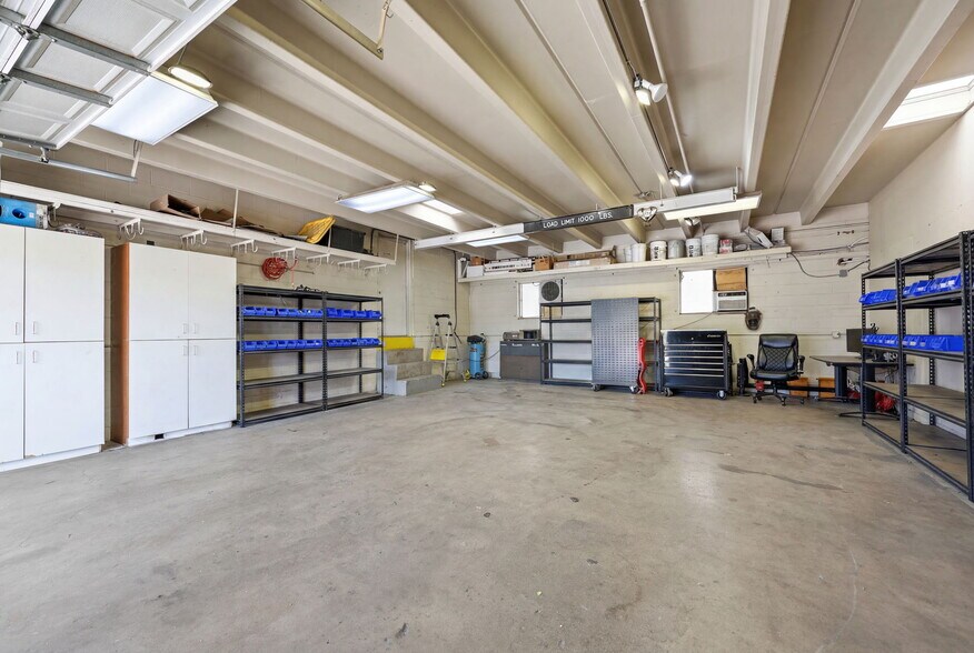 2311 S Platte River Dr, Denver, CO à louer - Photo de l’immeuble – Image 2 sur 14