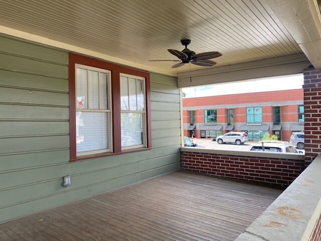 237 Main St, Pineville, NC à louer - Photo de l’immeuble – Image 3 sur 18