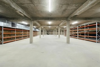 152 Rue de Paris, Montreuil à louer Photo intérieure– Image 2 sur 13