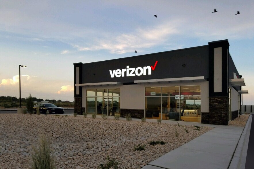 4100 N Lovington Hwy, Hobbs, NM à vendre - Photo de l’immeuble – Image 2 sur 5